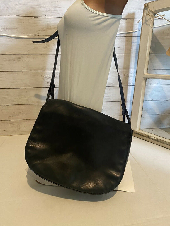 Vintage Smooth Black Leather Bottega Veneta Crossbody Bag